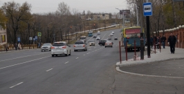Перекресток улиц Волочаевской и Оборонной Евгений Попов